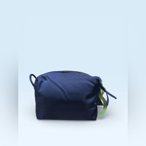 Vera Bradley Blake Crossbody Bag - Picture 3 of 13